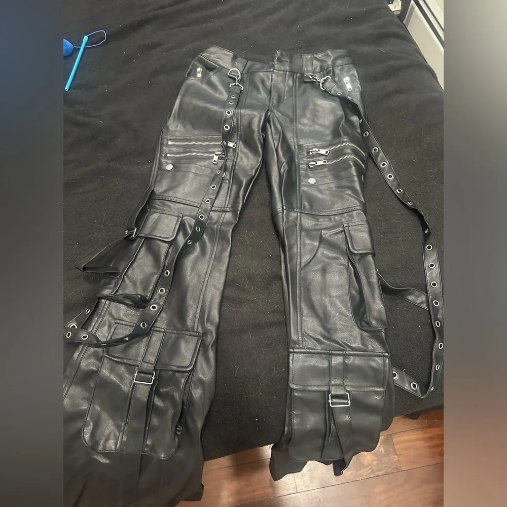 Aurora cargo jeans vegan leather size S - Picture 2 of 3